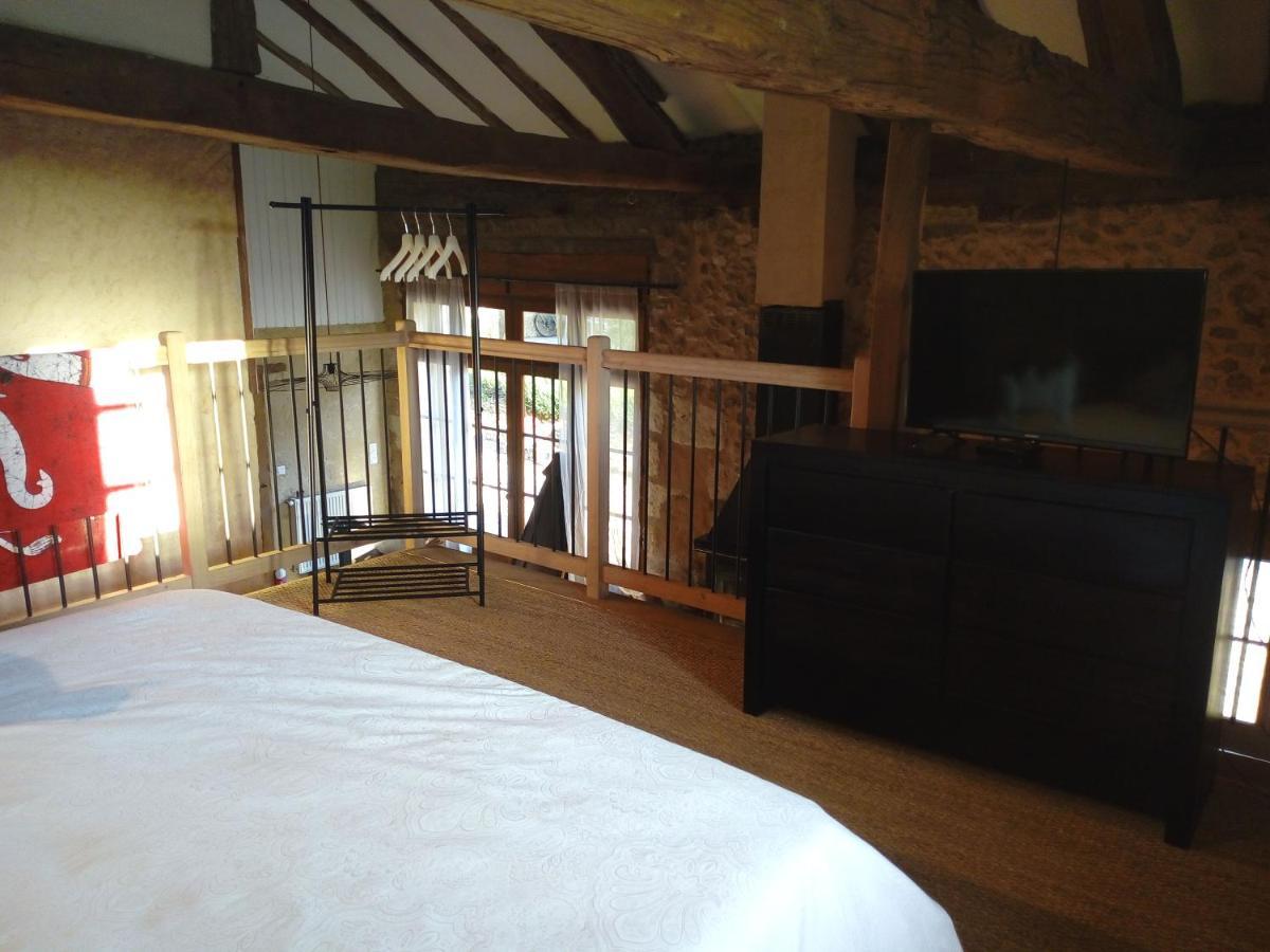 Domaine Du Bourg Salon Bed & Breakfast Dış mekan fotoğraf