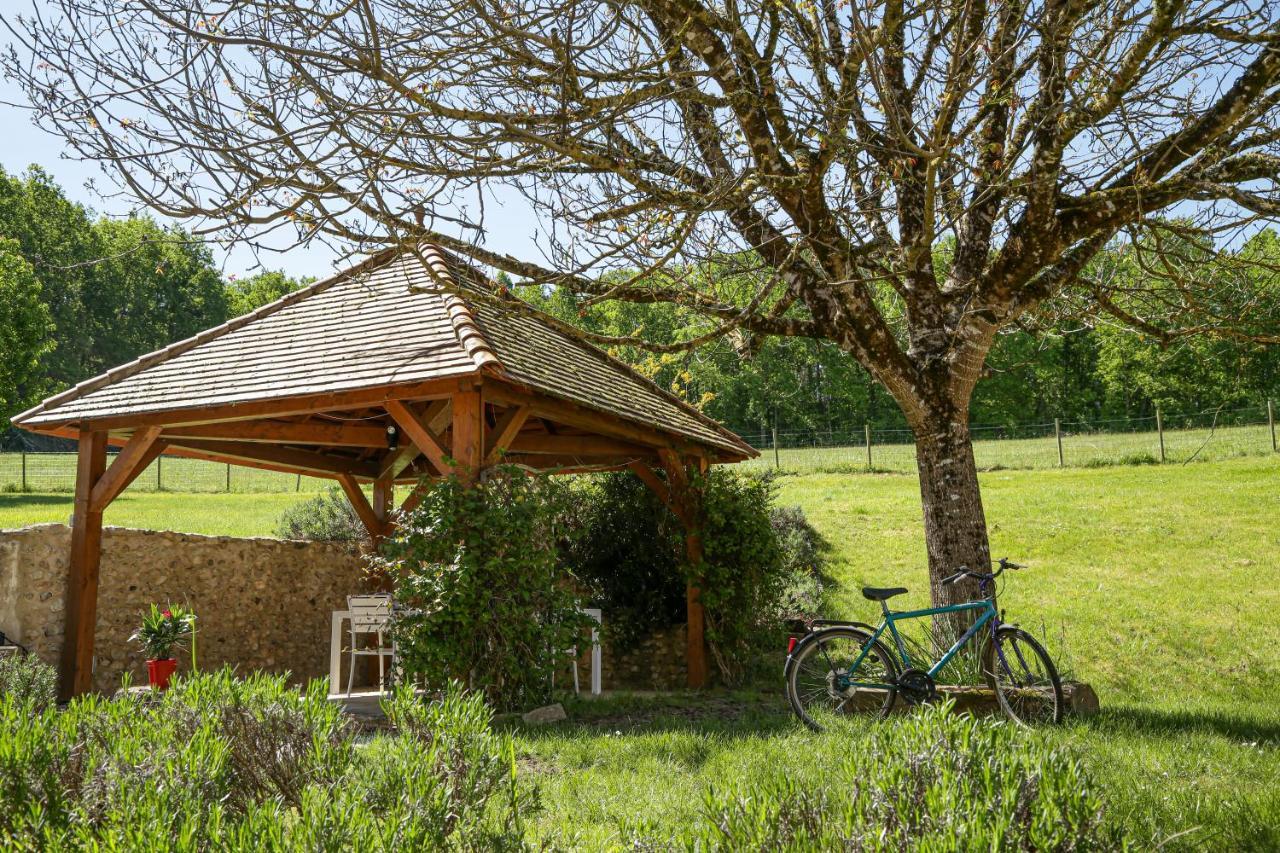 Domaine Du Bourg Salon Bed & Breakfast Dış mekan fotoğraf
