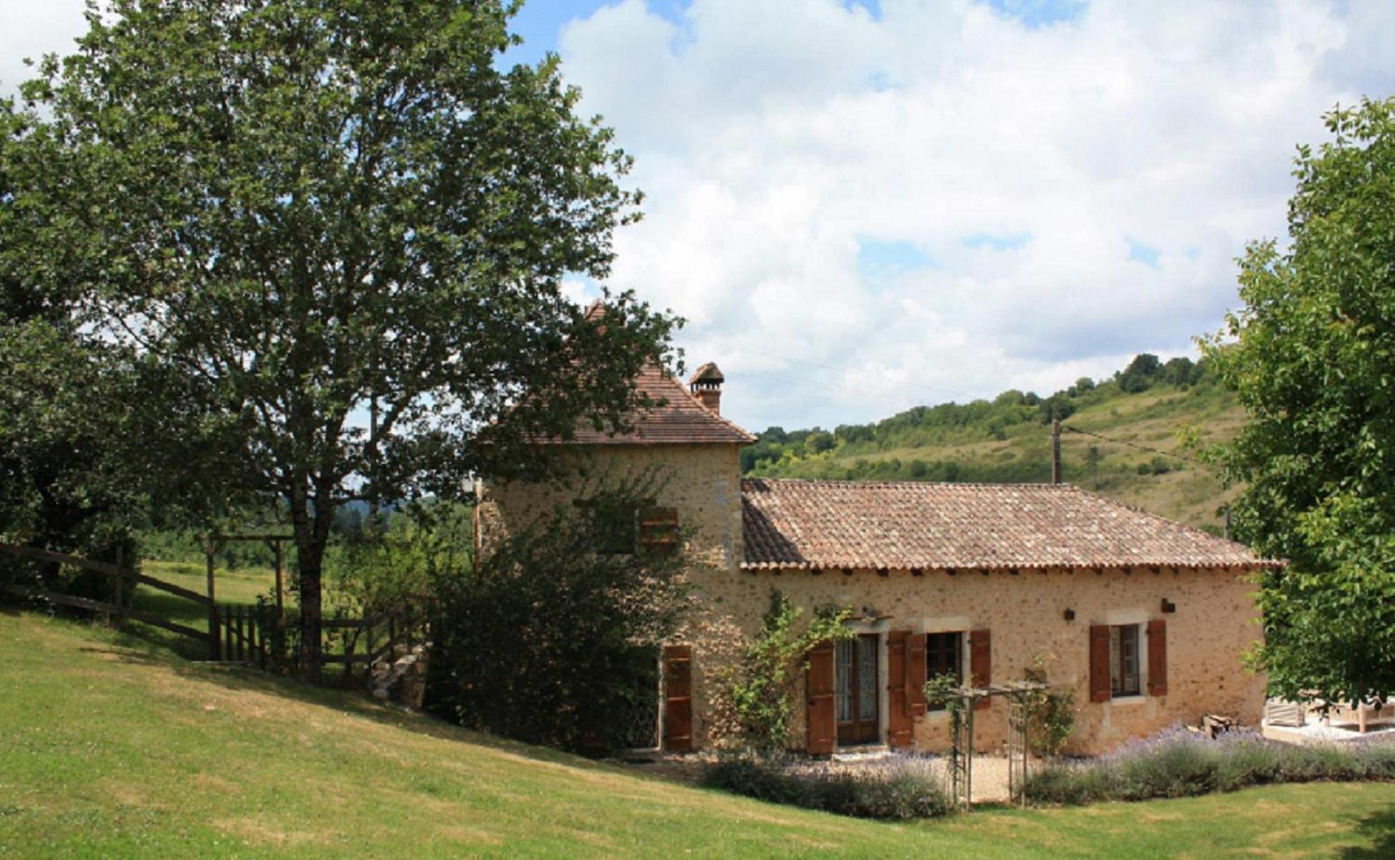 Domaine Du Bourg Salon Bed & Breakfast Dış mekan fotoğraf
