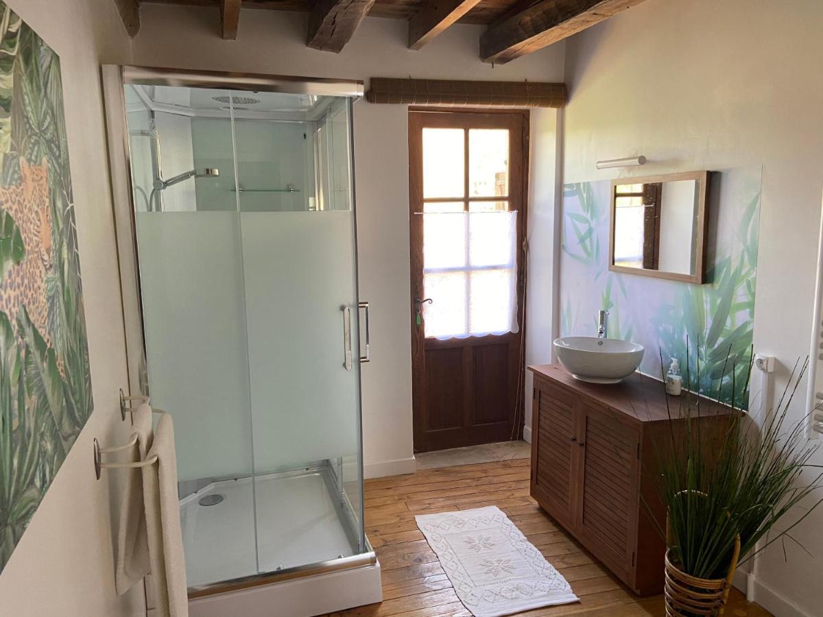 Domaine Du Bourg Salon Bed & Breakfast Dış mekan fotoğraf